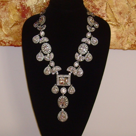 Robert Sorrell Original Vintage Necklace and Earring Set - Picture 3 of 15